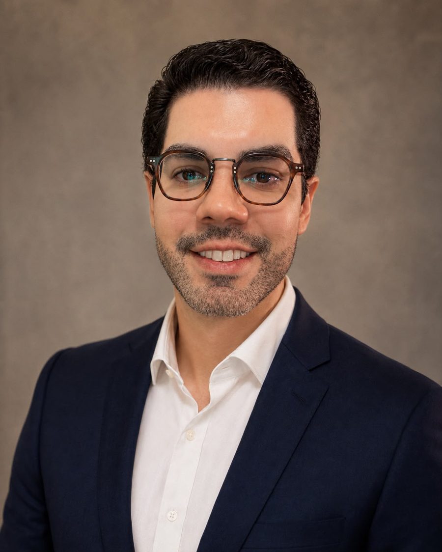 Dr. Lucas dos Santos de Souza